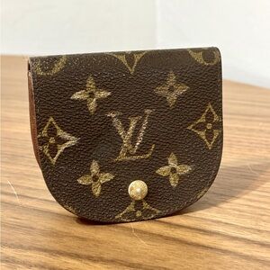 Louis Vuitton monogram coin pouch